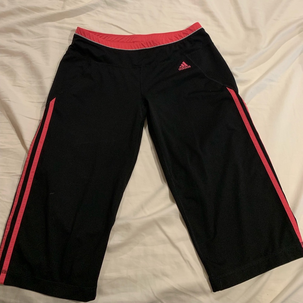Like New Adidas Cropped Workout Pants